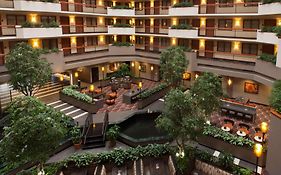 Embassy Suites Austin-Arboretum